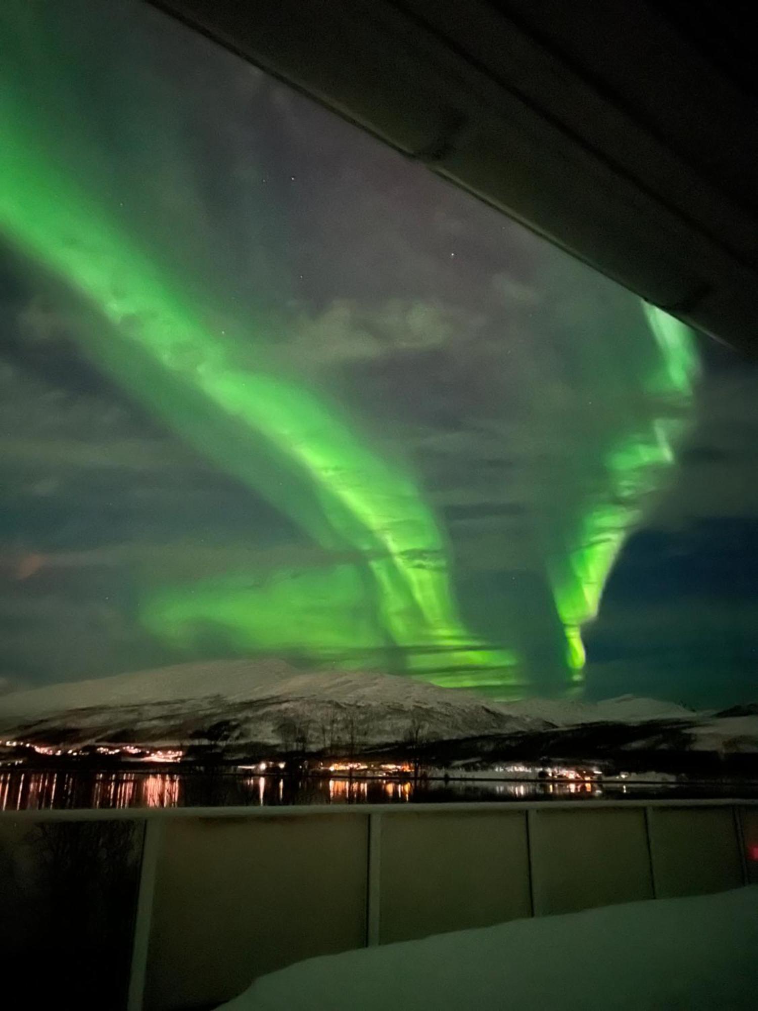 Luxury Apartment Downtown Tromso With 2 Bedrooms And 2 Bathrooms And Parking Dış mekan fotoğraf